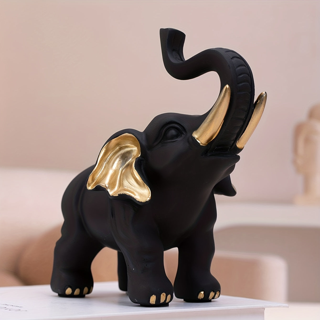 Woondecoratie - Elephanta - Houten Beeld - Gouden Accenten
