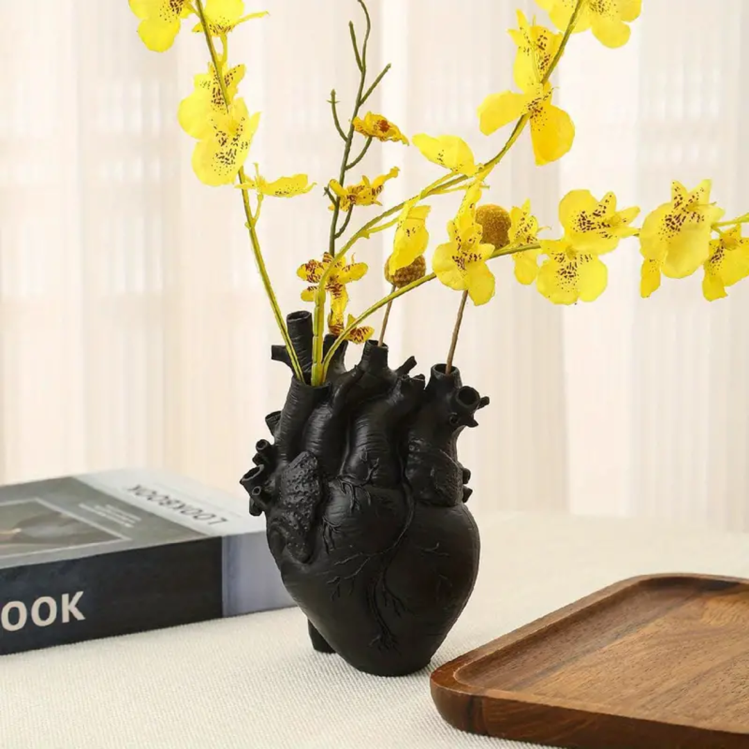 Hartvormige Vaas - BloomCore - Romantische Decoratie - Kleurrijk Keramisch Ontwerp