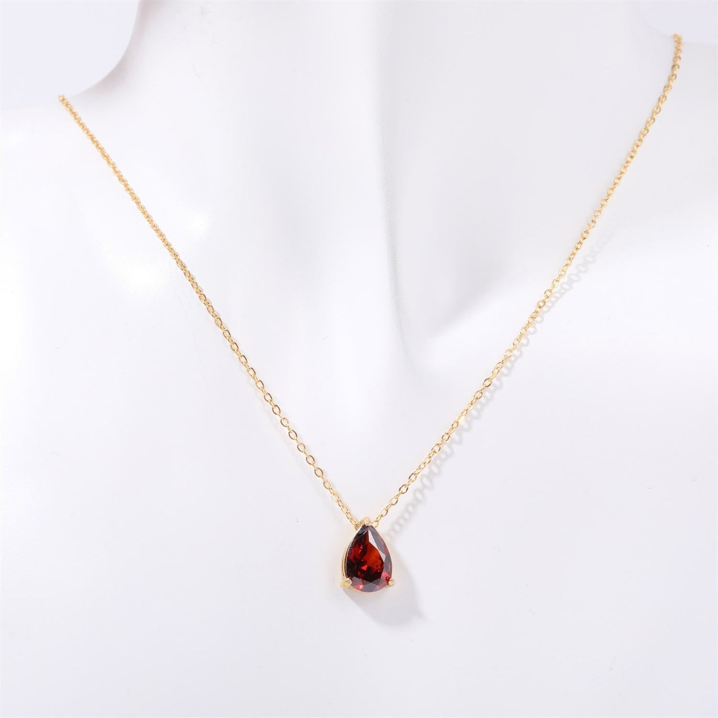 Sieraden Cadeauset - Garnalya - Januari Geboortesteen Bedel - Elegante Granaat Ontwerp