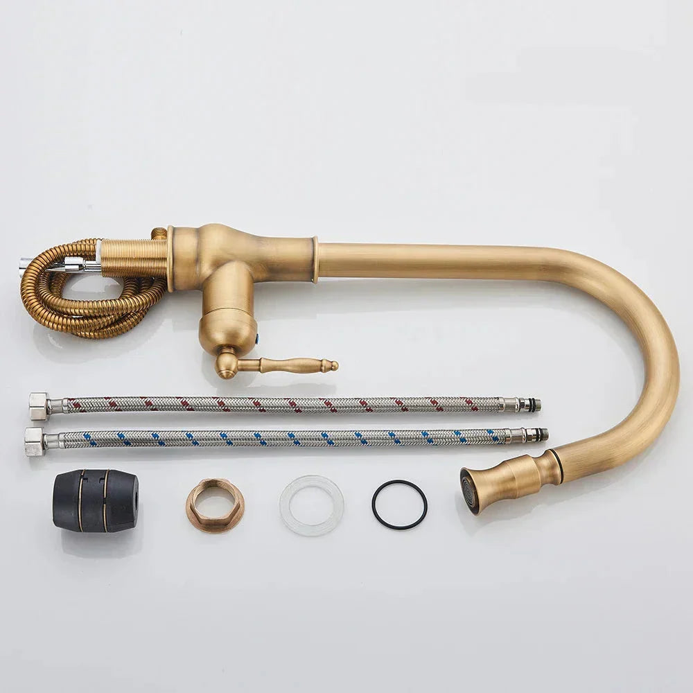 Keukenkraan - VintageTap - Antiek Messing - Elegante Design