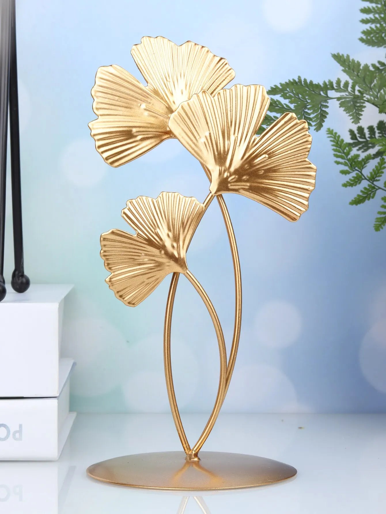 Metaal Muurdecoratie - Ginkora - Gouden Blad Sculptuur - Moderne Woonkamer Kunst