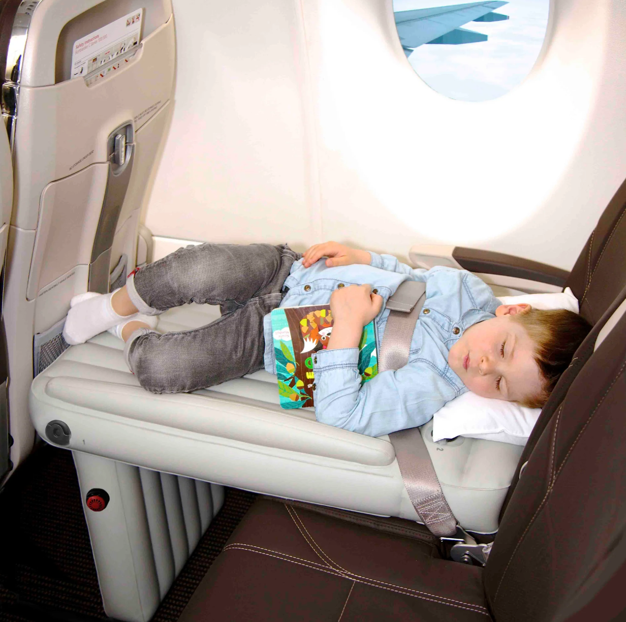 Opblaasbaar Vliegtuigbed - FlyEase - Comfortabel Rust - Draagbaar Ontwerp