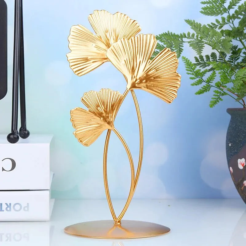 Metaal Muurdecoratie - Ginkora - Gouden Blad Sculptuur - Moderne Woonkamer Kunst