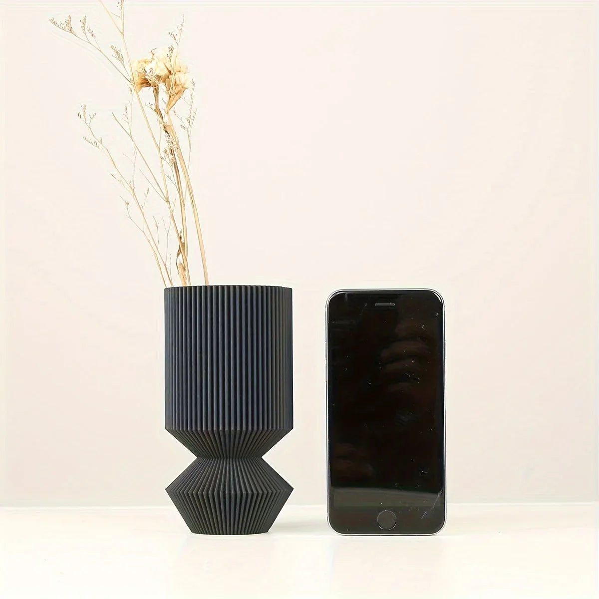 Vaas - NordicStyle - Zwart Design - Elegante Woondecoratie