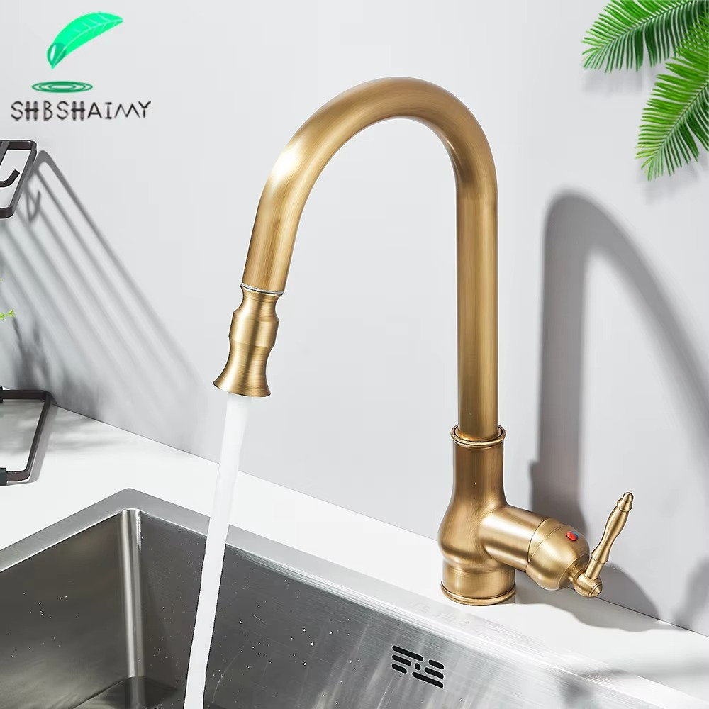 Keukenkraan - AquaVint - Antiek Messing - Vintage Ontwerp