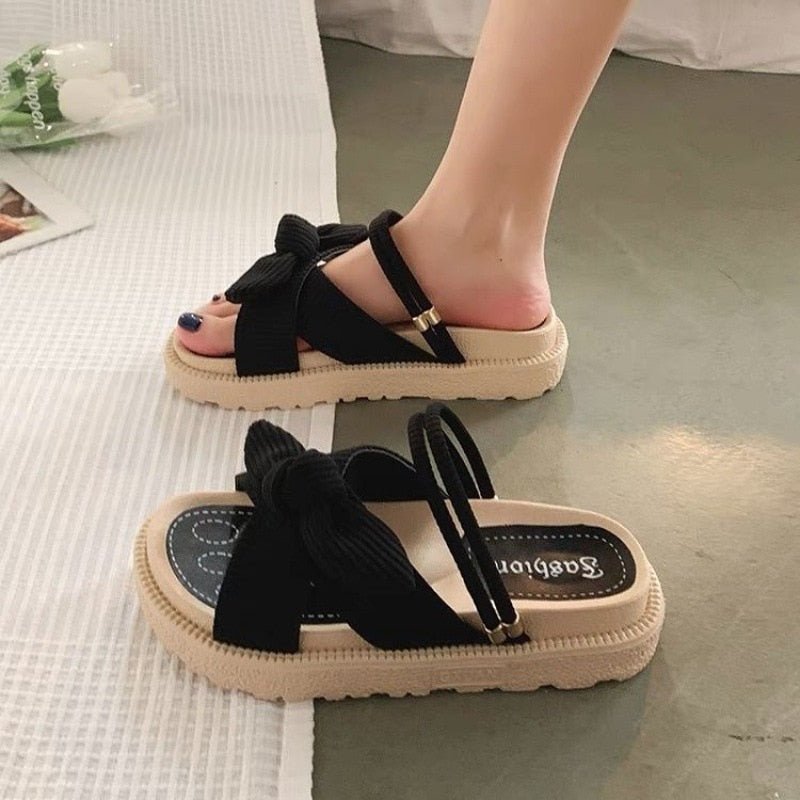 Wedgesandalen - CharmStep - Elegante strikdetail - Zachte bandjes