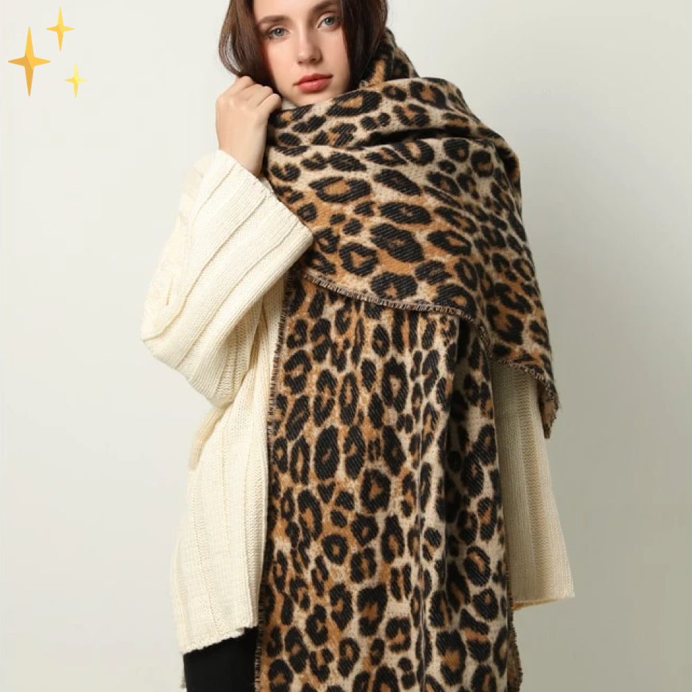 Winter Sjaal - CozyWrap - Luipaardprint - Warme Wol