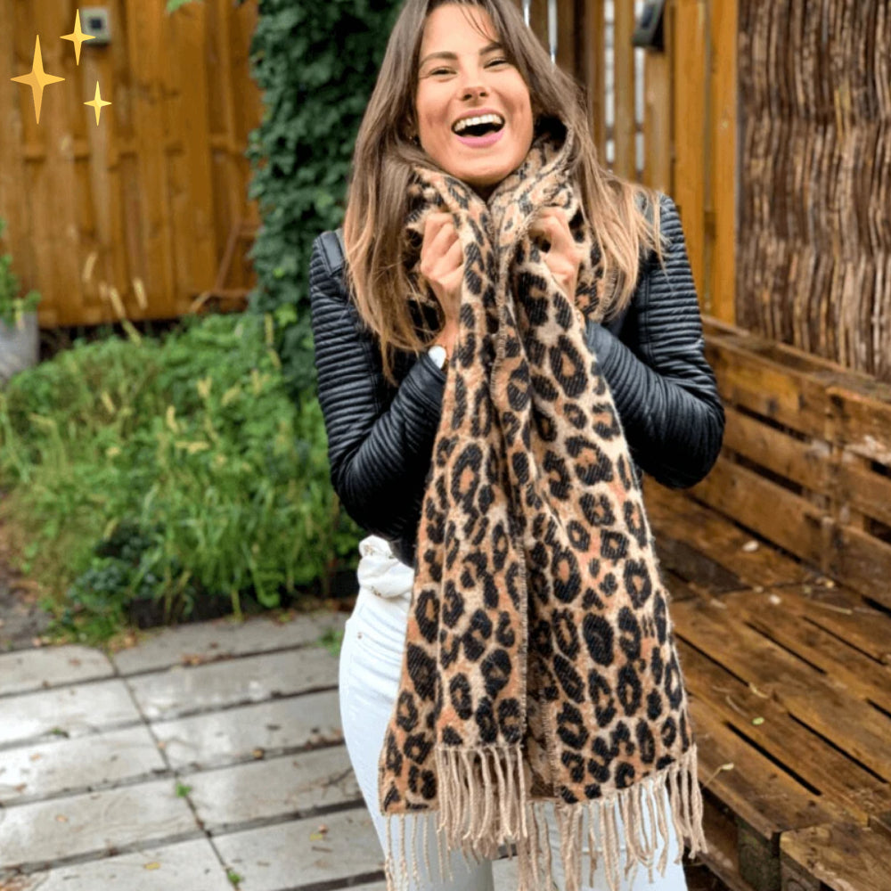 Winter Sjaal - CozyWrap - Luipaardprint - Warme Wol