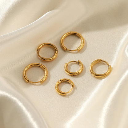Gouden Hoepel Oorbellen - Auristelle - Elegante Dagelijkse Sieraden - Lichtgewicht Ontwerp