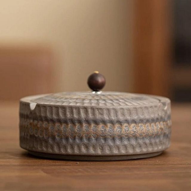 Asbak - RetroVault - Handgemaakt Design - Keramiek met Deksel