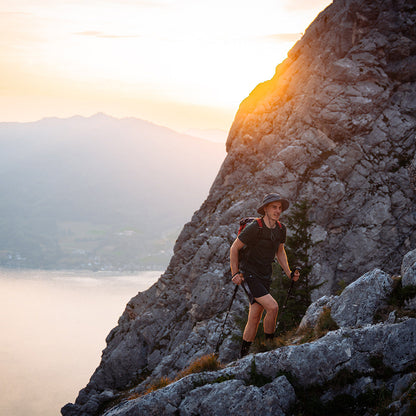Trekking Stokken - TrailMax - Lichtgewicht Carbon - Vouwbaar met Kurken Handgrepen