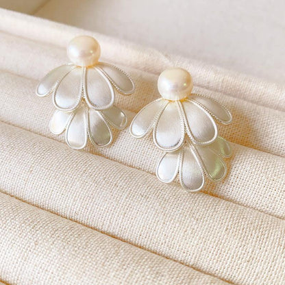 Oorbellen Hangers - Floravia - Elegante Bloemvorm - Lichtgewicht Sieraad