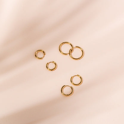 Gouden Hoepeloorbellen - Auréla - Tijdloze Sieraden voor Elke Dag - Elegante Cadeautip