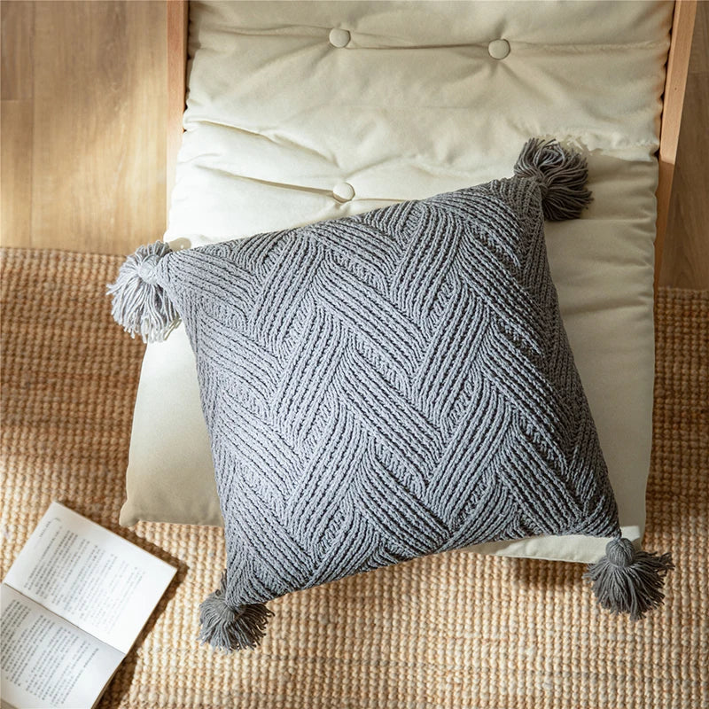 Kussenhoes - PlushSoft - Chenille Stof - Nordic Pompons