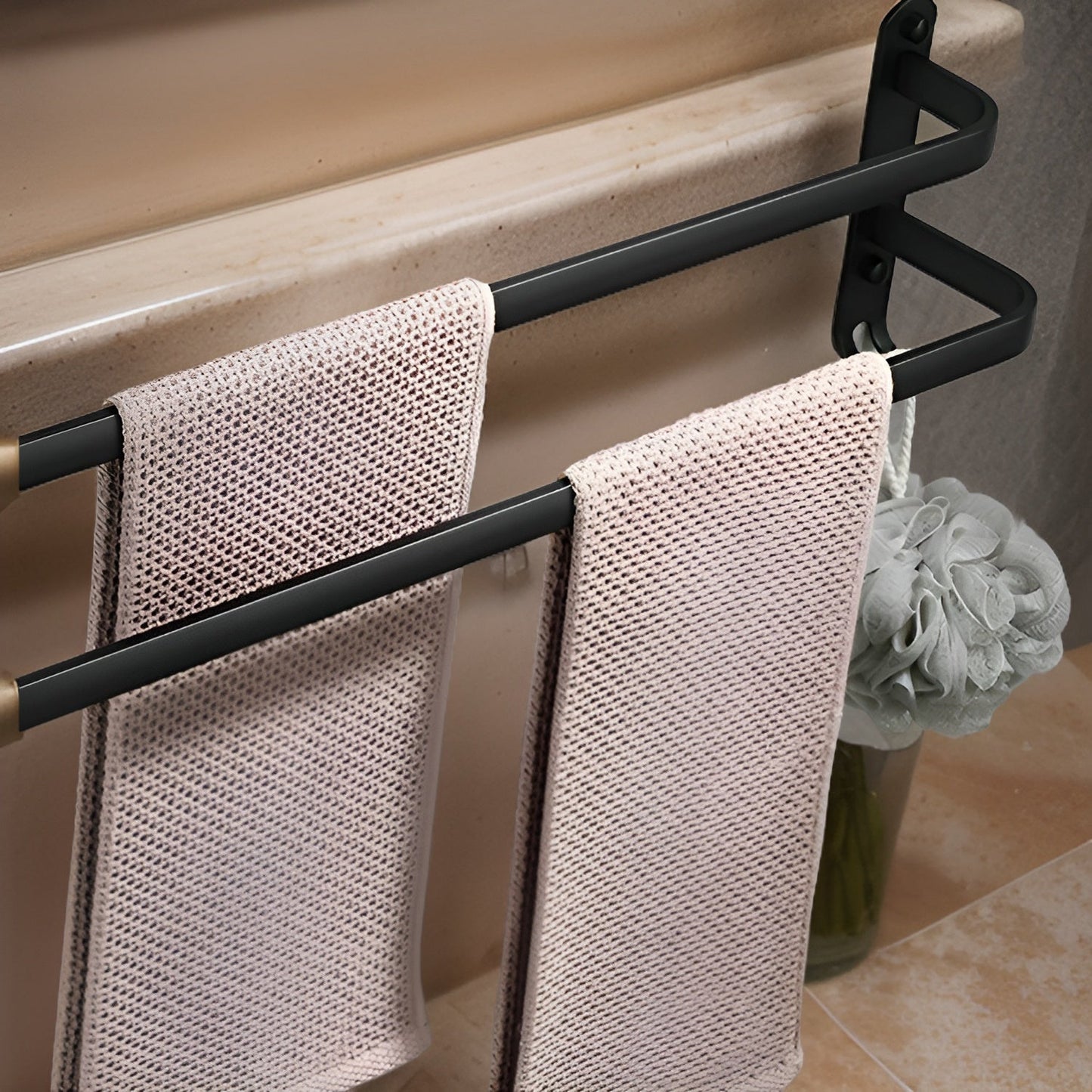 Handdoekhouder - HangEase - Ruimtebesparend Design - Badkamer Organizer