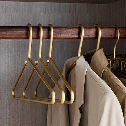 Kledinghangers - HangerLux - Antislip Ontwerp - Duurzame Matte Afwerking
