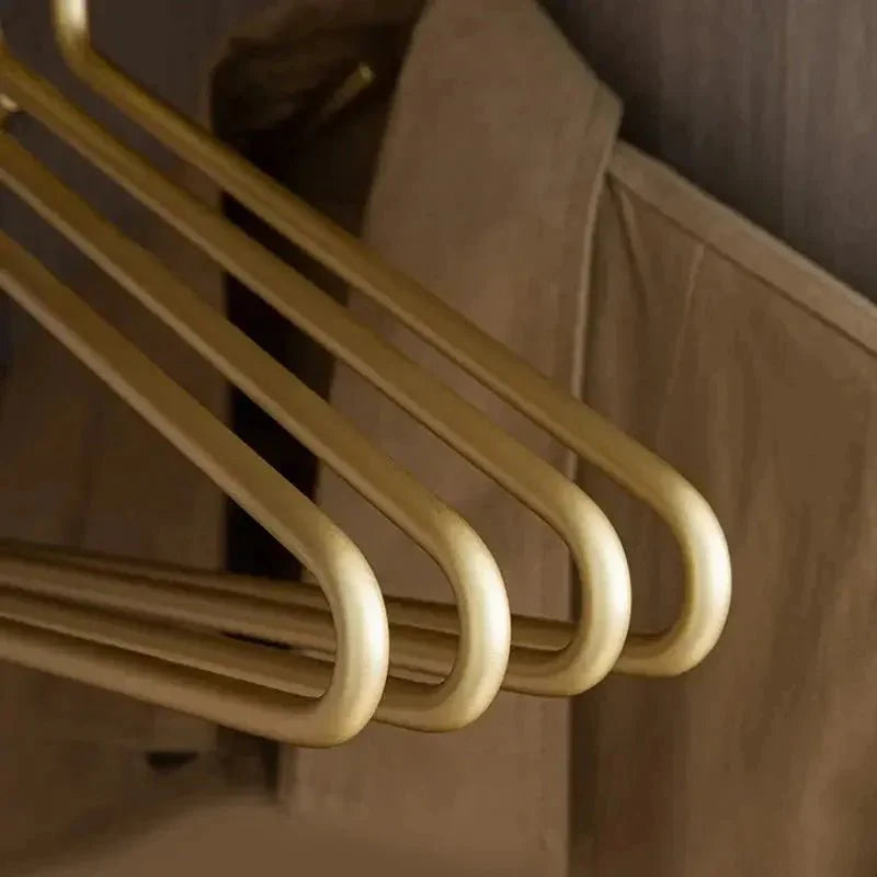 Kledinghangers - HangerLux - Antislip Ontwerp - Duurzame Matte Afwerking
