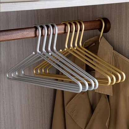 Kledinghangers - HangerLux - Antislip Ontwerp - Duurzame Matte Afwerking