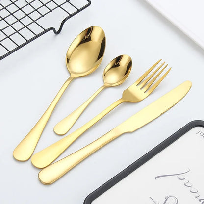 Bestekset - LuxeGold - Elegante Ontwerp - 24-delige Collectie
