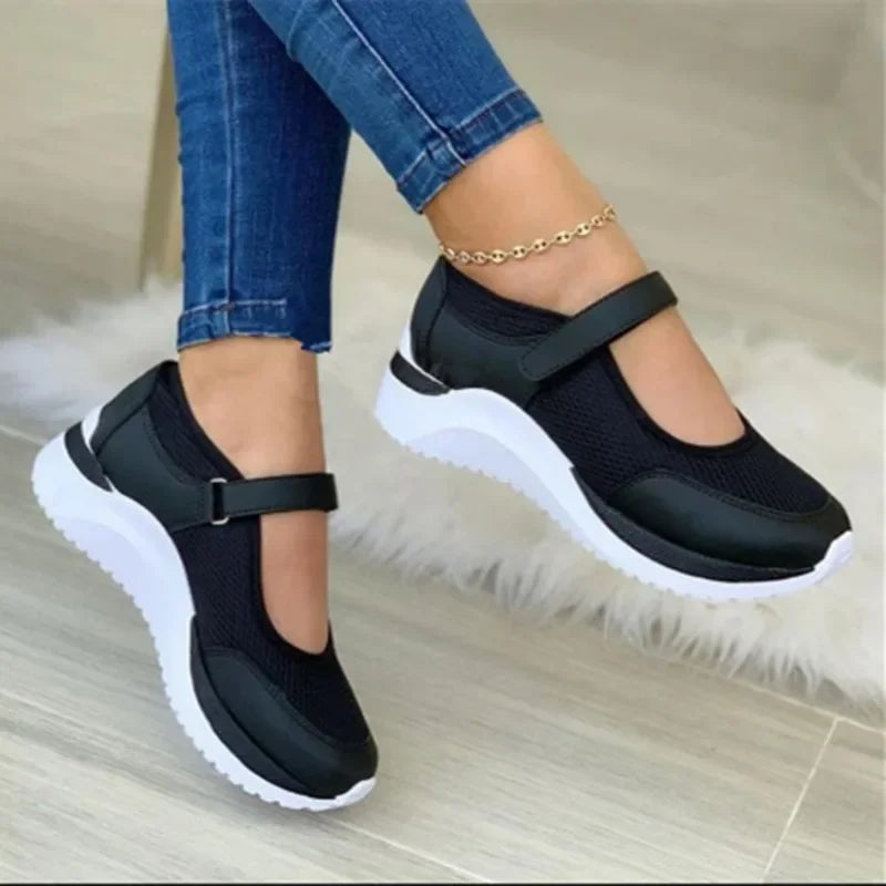 Dames Comfort Instappers - Flexina - Lichtgewicht Wandelschoenen - Ademend Slip-On Design