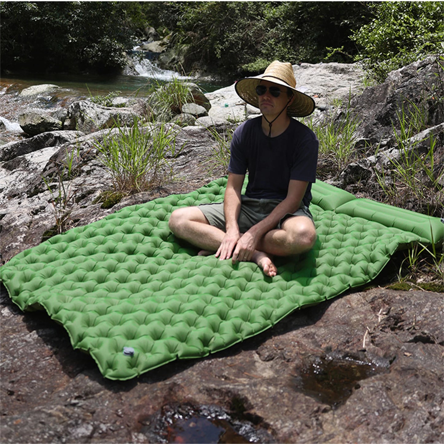 Campingmatras - SleepMate - Zelfopblazend - Lichtgewicht & Draagbaar