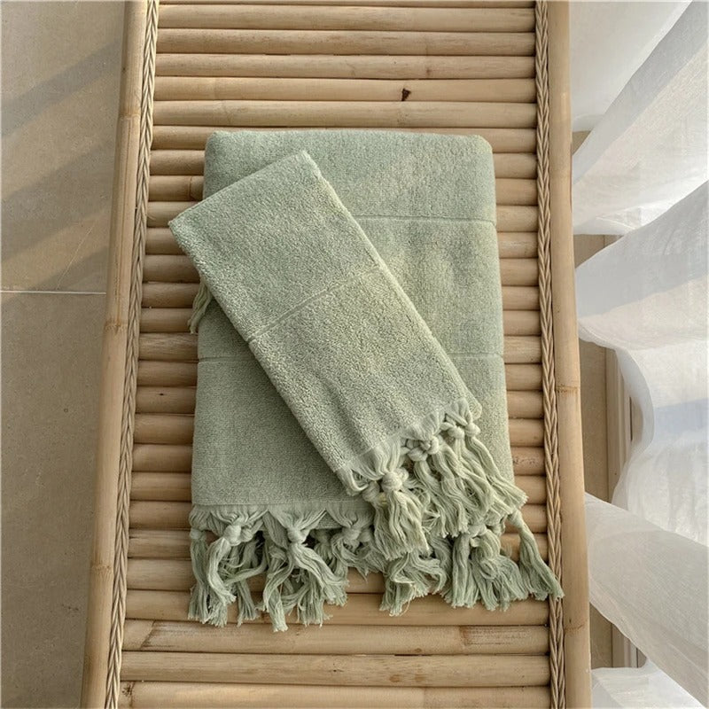 Katoenen Handdoek - PureTowel - Handgeknoopt - Franjes Design