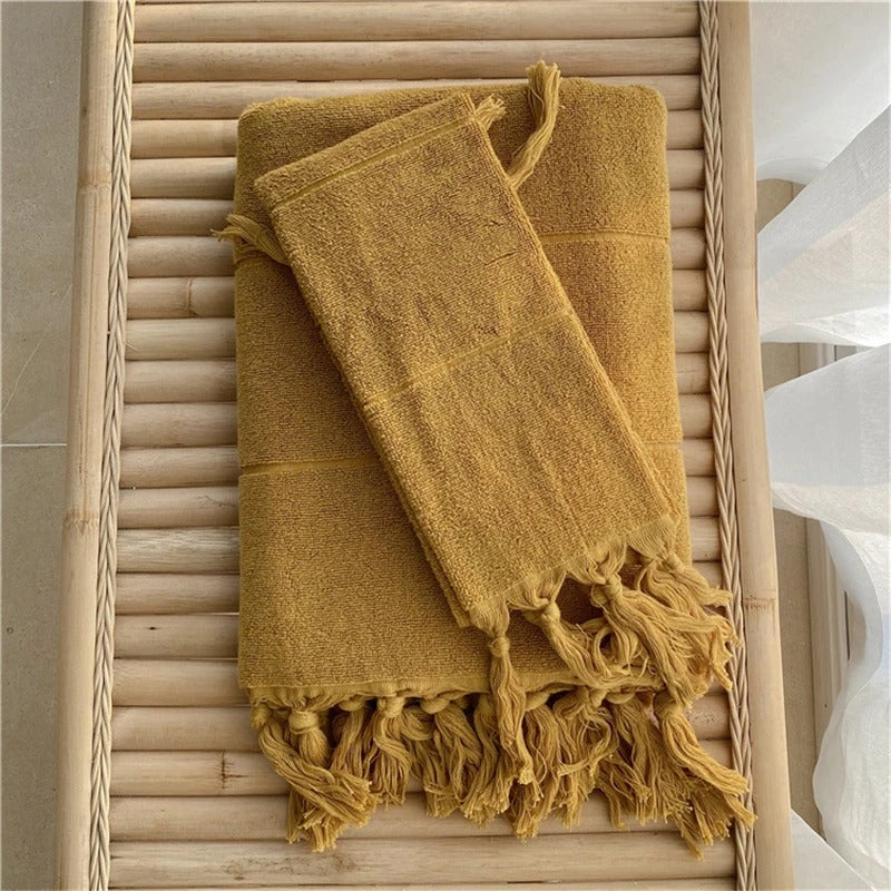 Katoenen Handdoek - PureTowel - Handgeknoopt - Franjes Design
