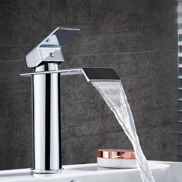 Badkraan - LuxeFlow - Messing Gouden Afwerking - Watervalontwerp