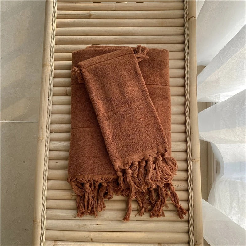 Katoenen Handdoek - PureTowel - Handgeknoopt - Franjes Design