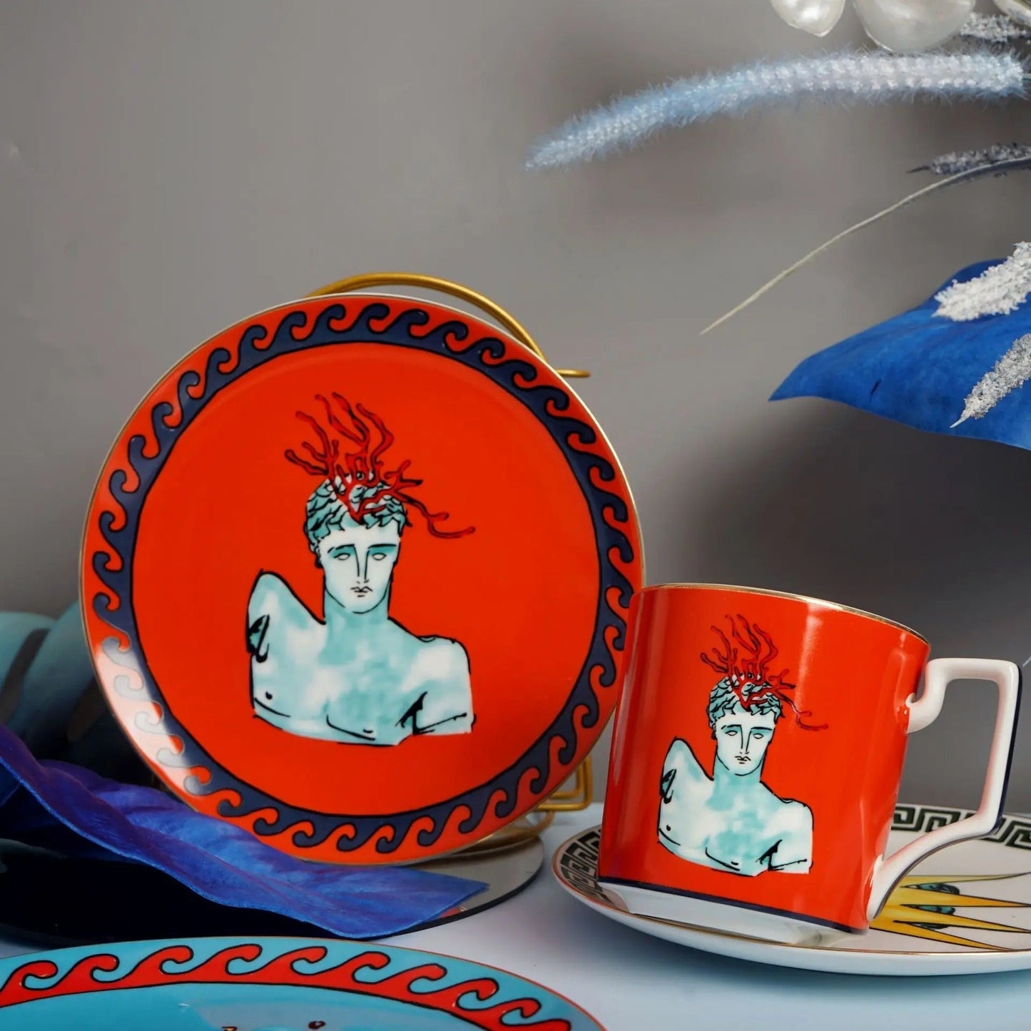 Griekse Borden & Bekers - MythosCraft - Antiek Design - Elegante Decor