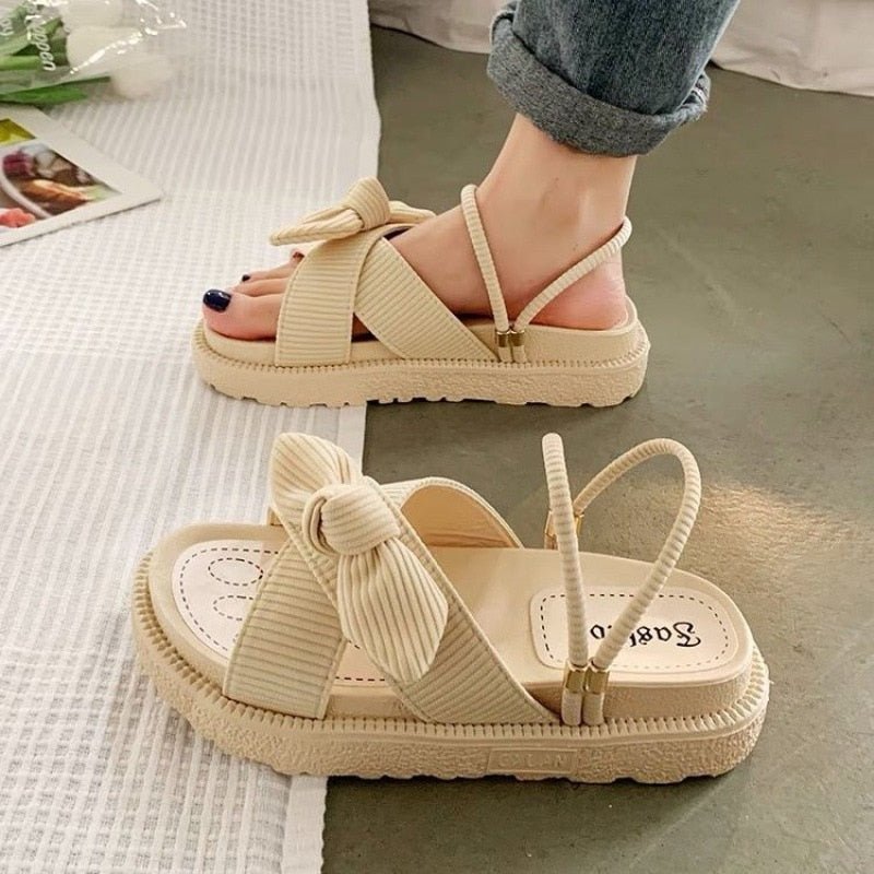 Wedgesandalen - CharmStep - Elegante strikdetail - Zachte bandjes